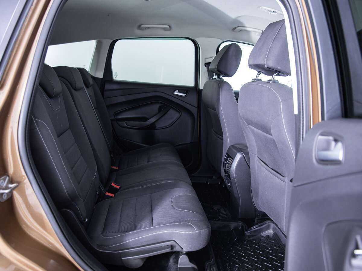 Б/У Форд Куга 2013 года. Фото: #19