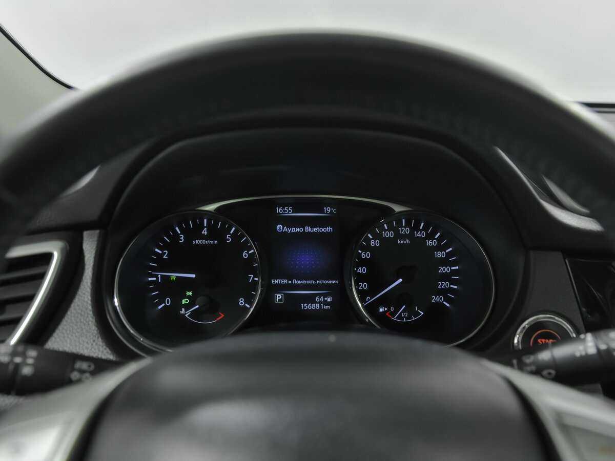 Б/У Ниссан Икс-Трейл 2015 года. Фото: #6