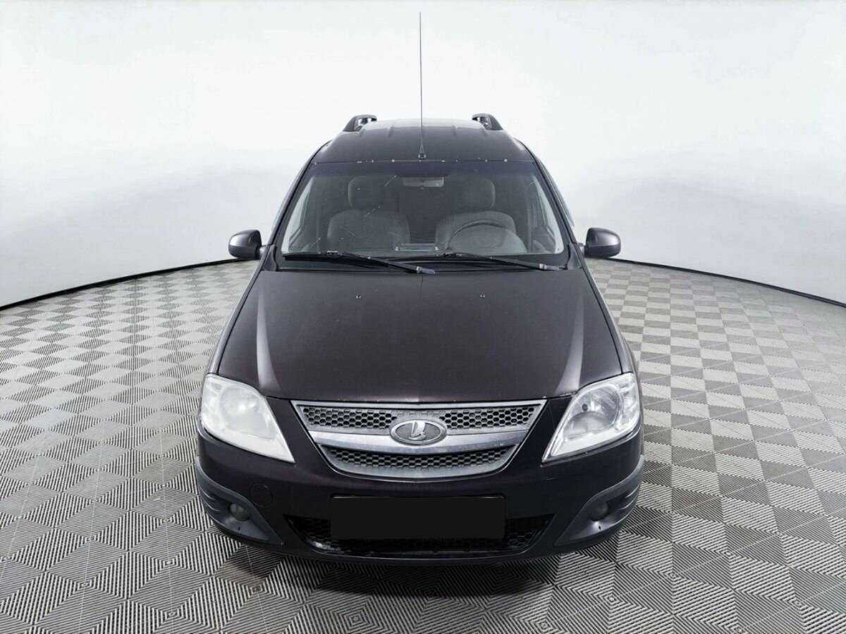 Б/У Лада (ВАЗ) Ларгус 2015 года. Фото: #1