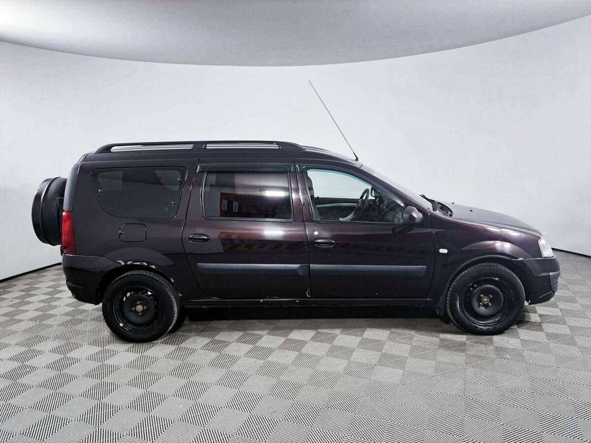 Б/У Лада (ВАЗ) Ларгус 2015 года. Фото: #3