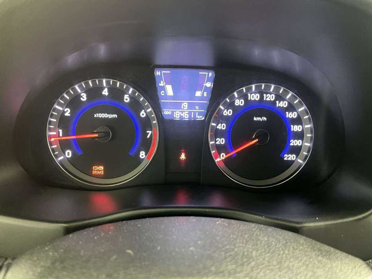 Б/У Хендай Солярис 2014 года. Фото: #10