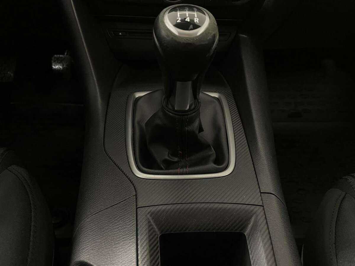 Б/У Мазда 3 2014 года. Фото: #12