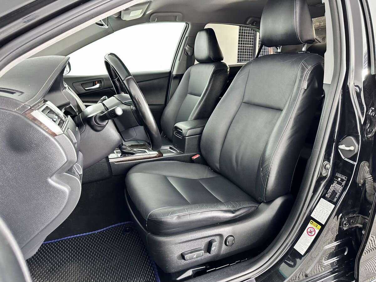 Б/У Тойота Камри 2016 года. Фото: #7