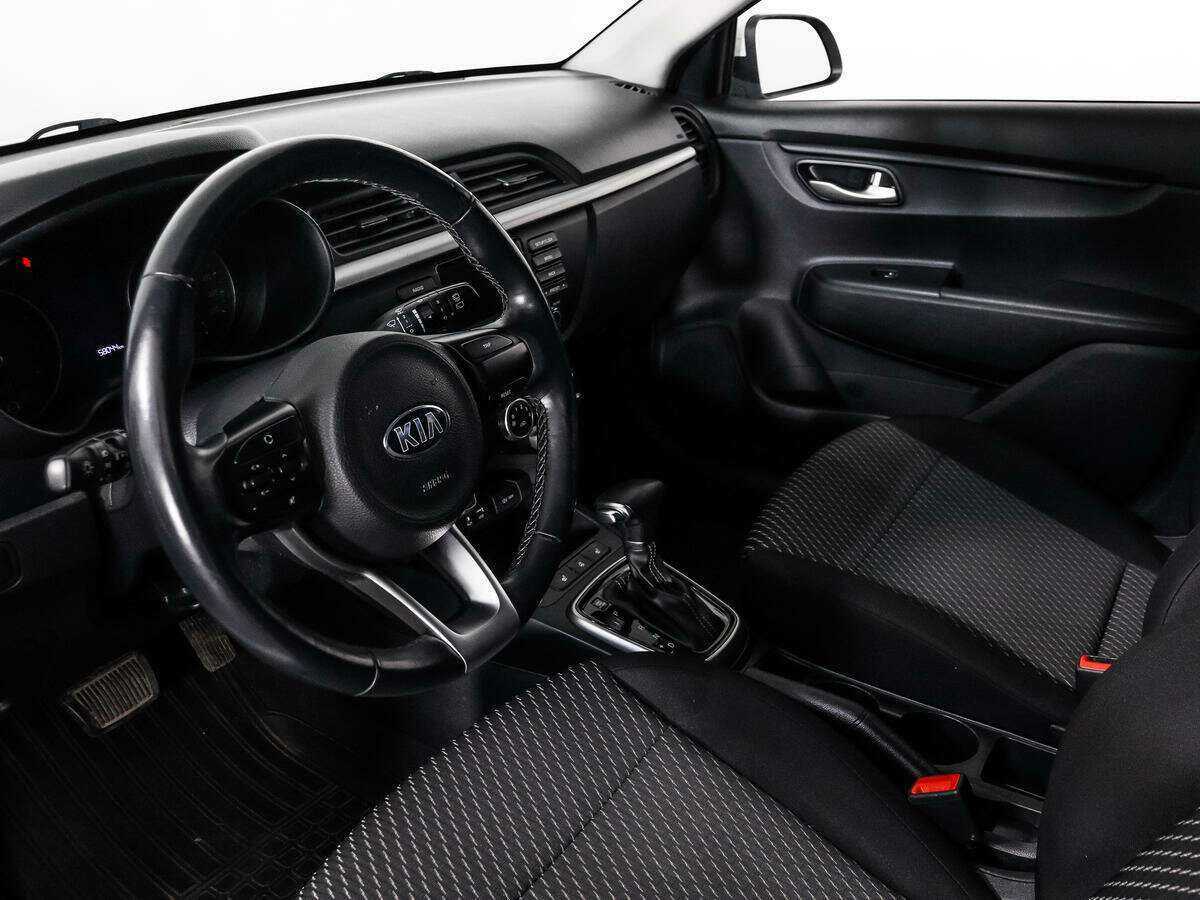 Б/У Киа Рио 2018 года. Фото: #8