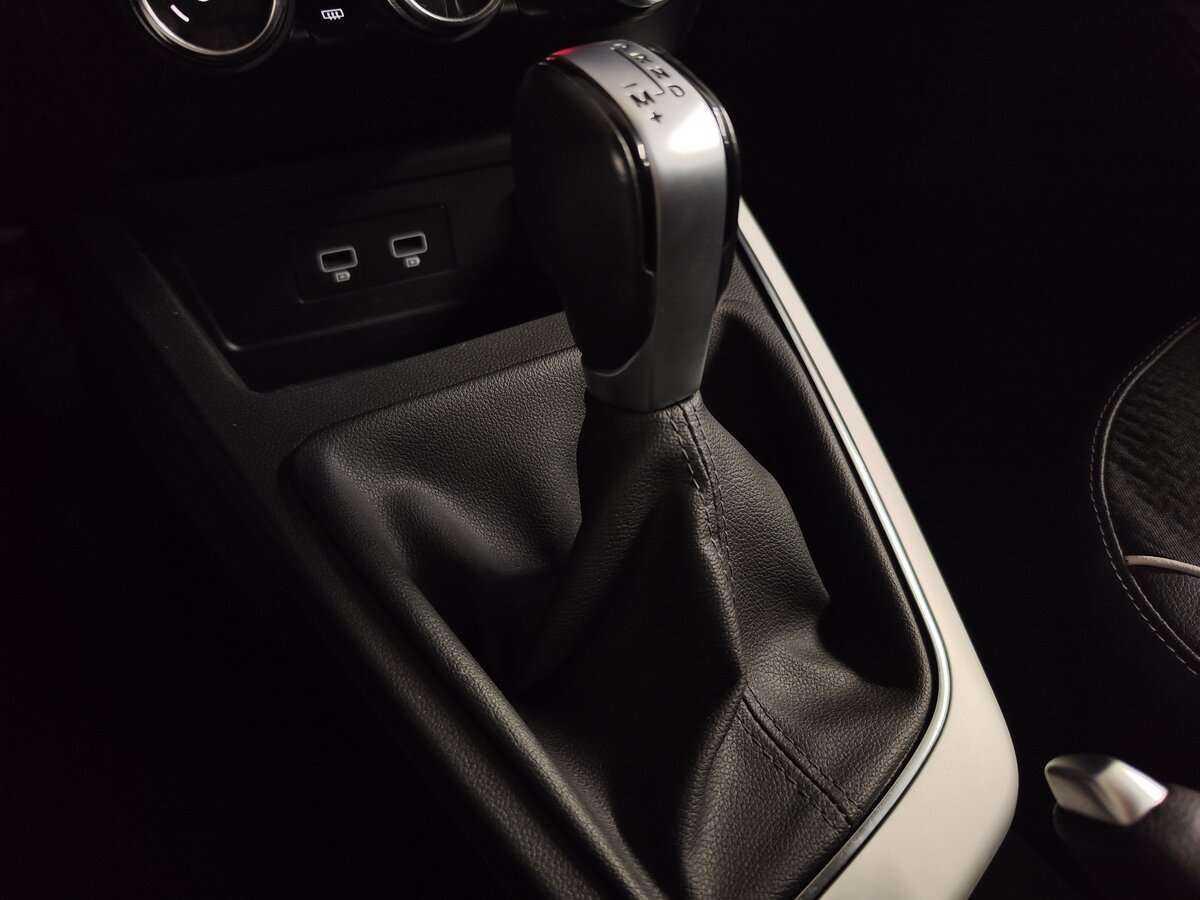 Б/У Рено Аркана 2021 года. Фото: #10