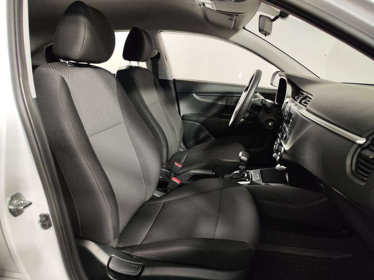 Б/У Киа Рио 2021 года. Фото: #8