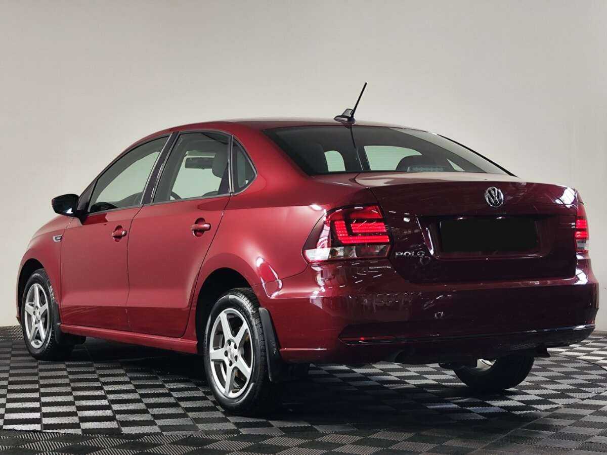 Б/У Фольксваген Поло 2018 года. Фото: #4