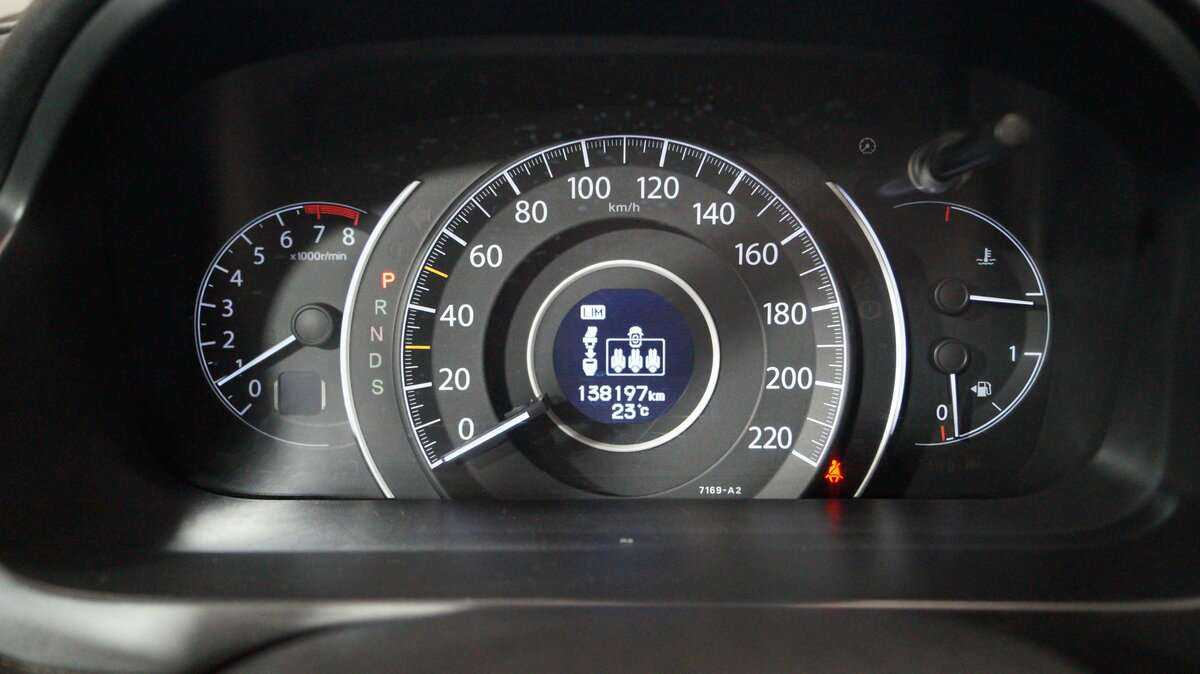 Б/У Хонда ЦР-В 2013 года. Фото: #14