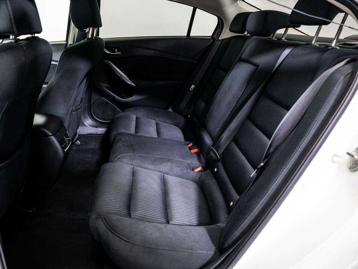 Б/У Мазда 6 2016 года. Фото: #9