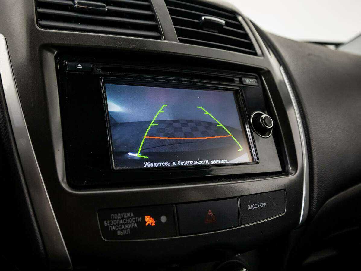 Б/У Митсубиши АС-Икс 2013 года. Фото: #16