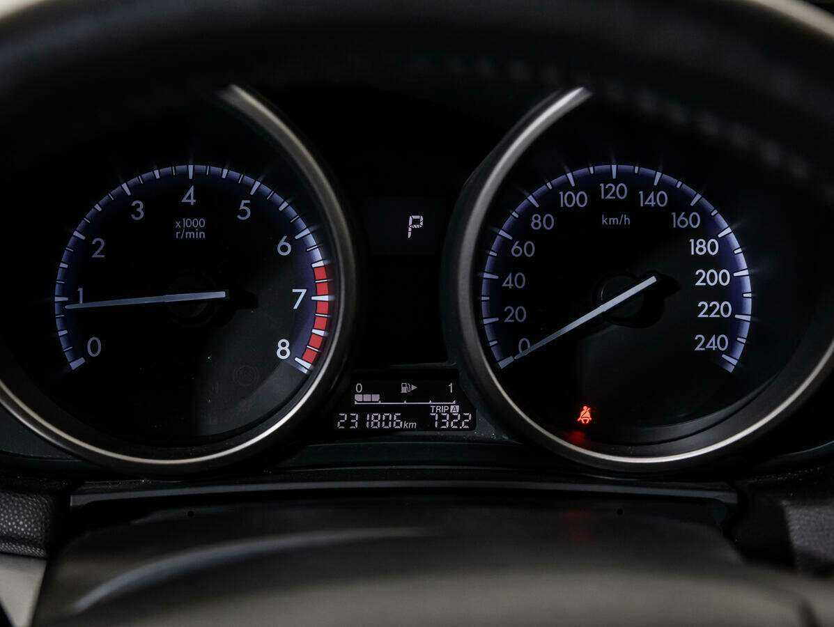 Б/У Мазда 3 2012 года. Фото: #11