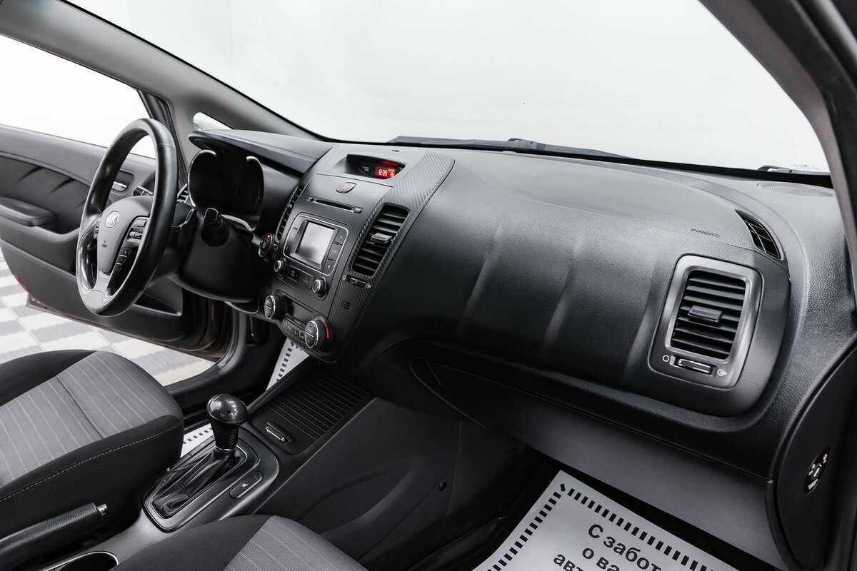 Б/У Киа Церато 2013 года. Фото: #14