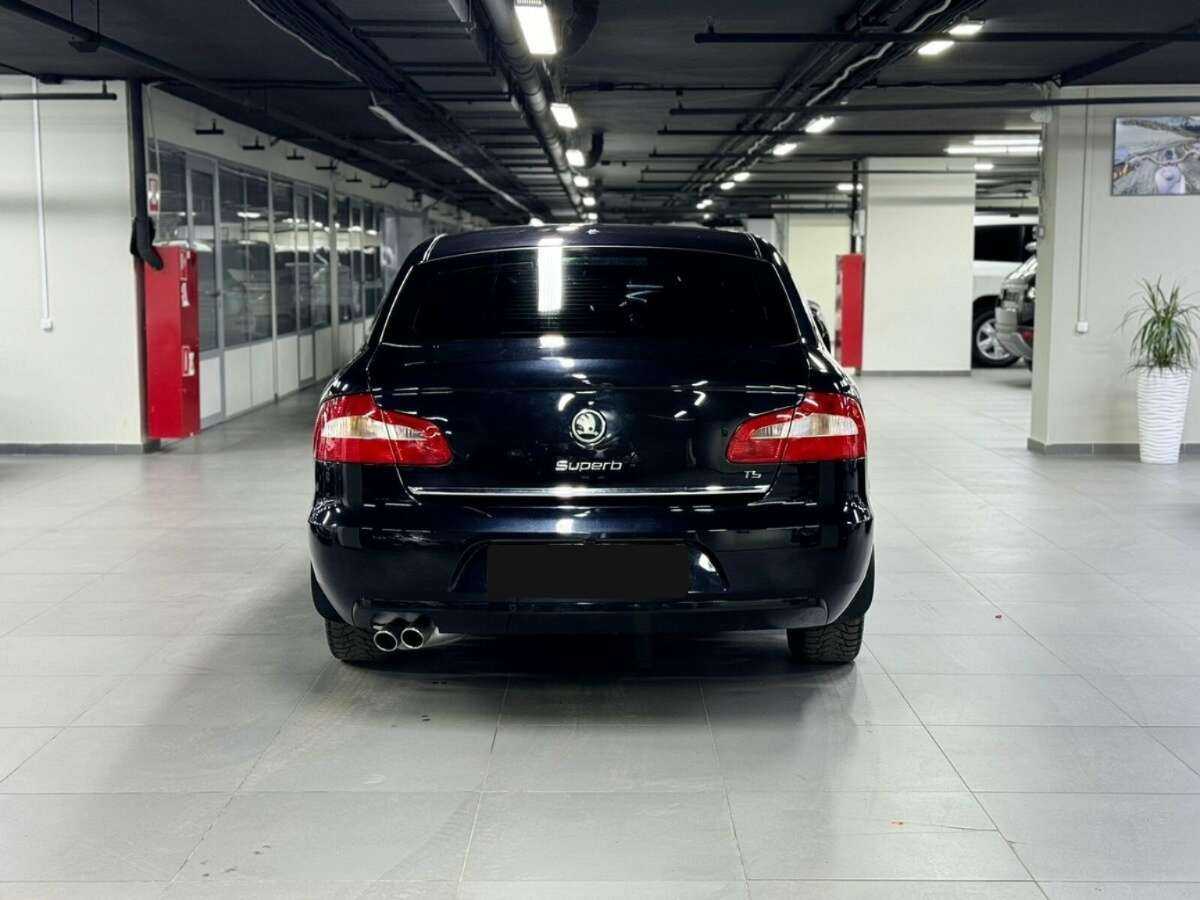 Б/У Шкода Суперб 2013 года. Фото: #3