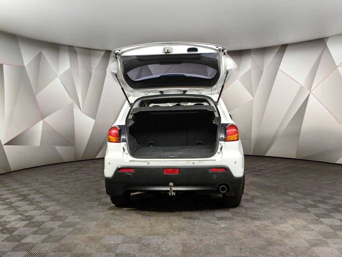 Б/У Митсубиши АС-Икс 2012 года. Фото: #16