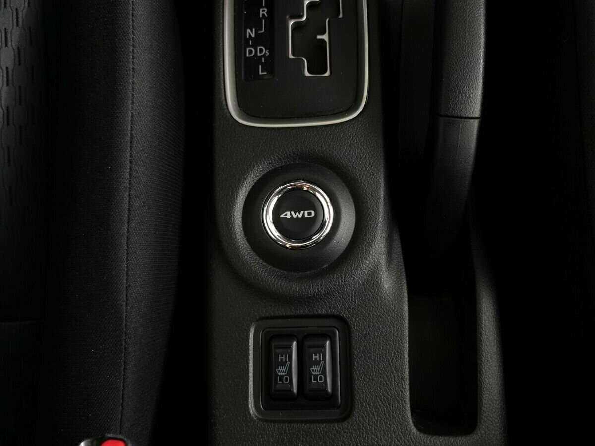 Б/У Митсубиши Оутлэндер 2014 года. Фото: #16