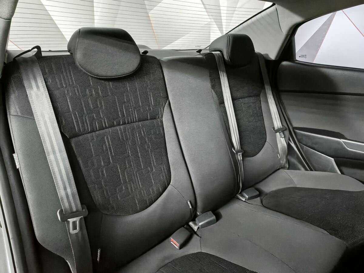 Б/У Киа Рио 2015 года. Фото: #12