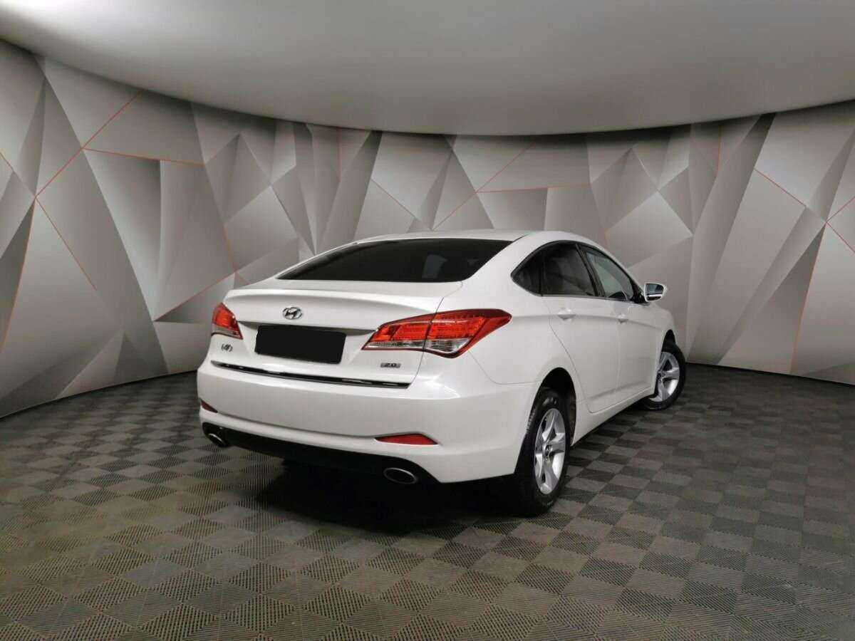 Б/У Хендай ай40 2015 года. Фото: #1