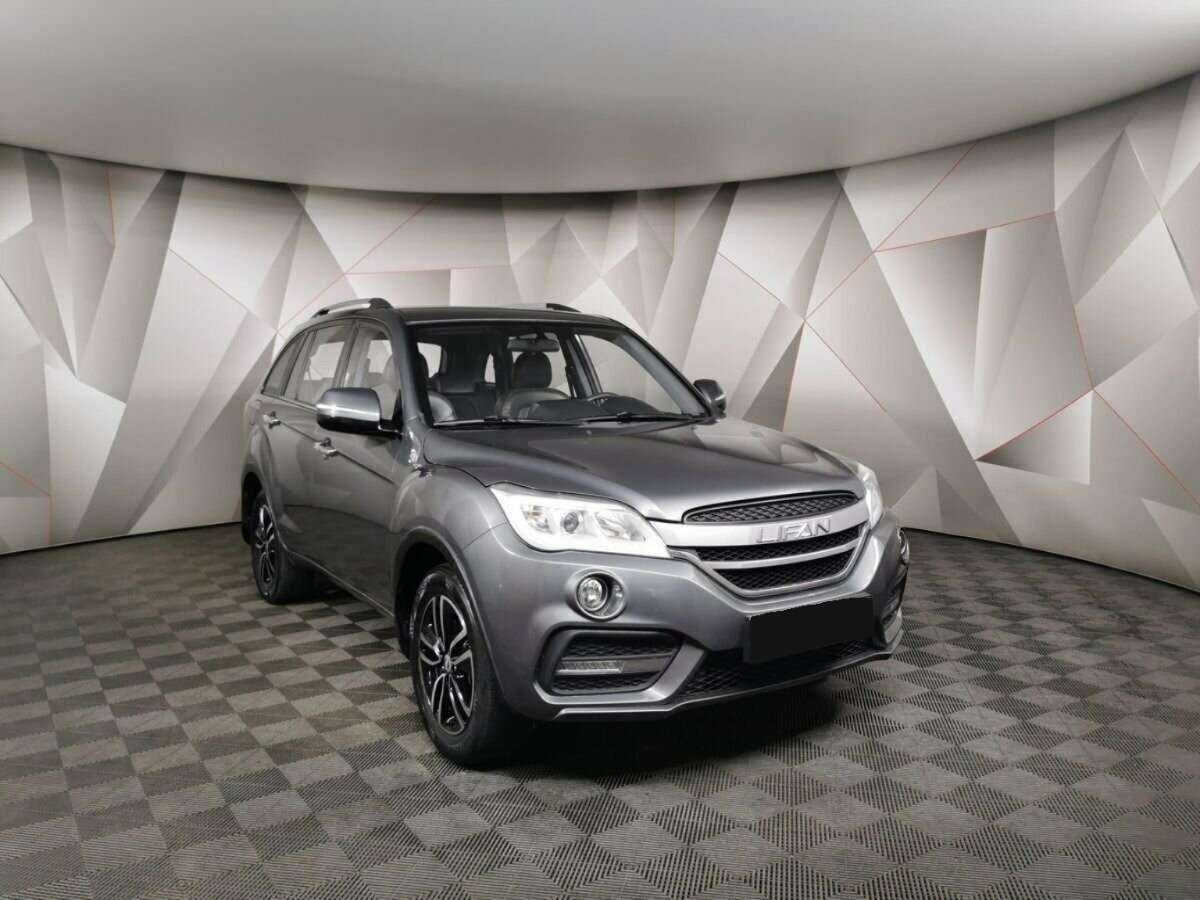 Б/У Лифан Икс60 2017 года. Фото: #2