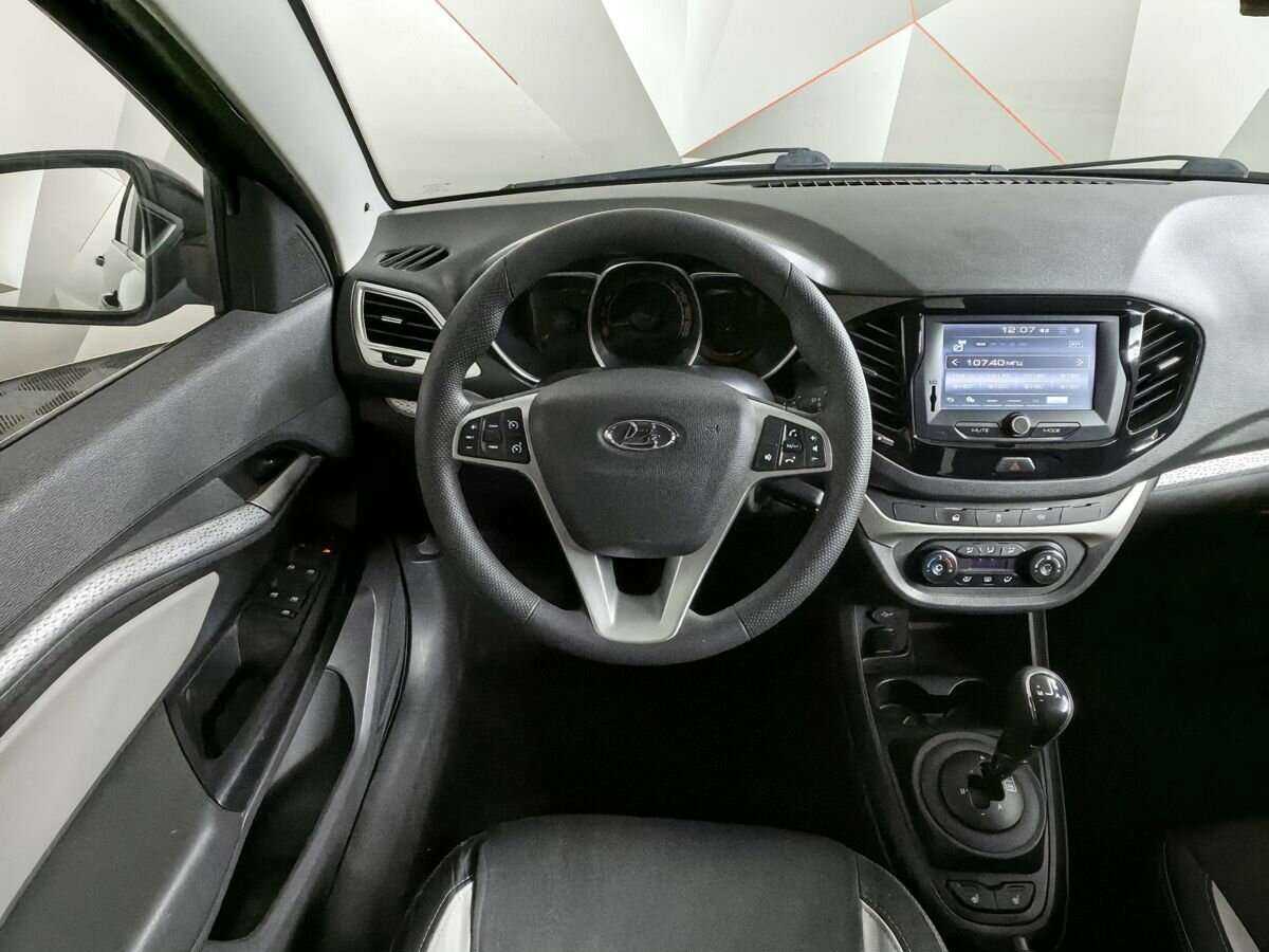 Б/У Лада (ВАЗ) Веста 2019 года. Фото: #14