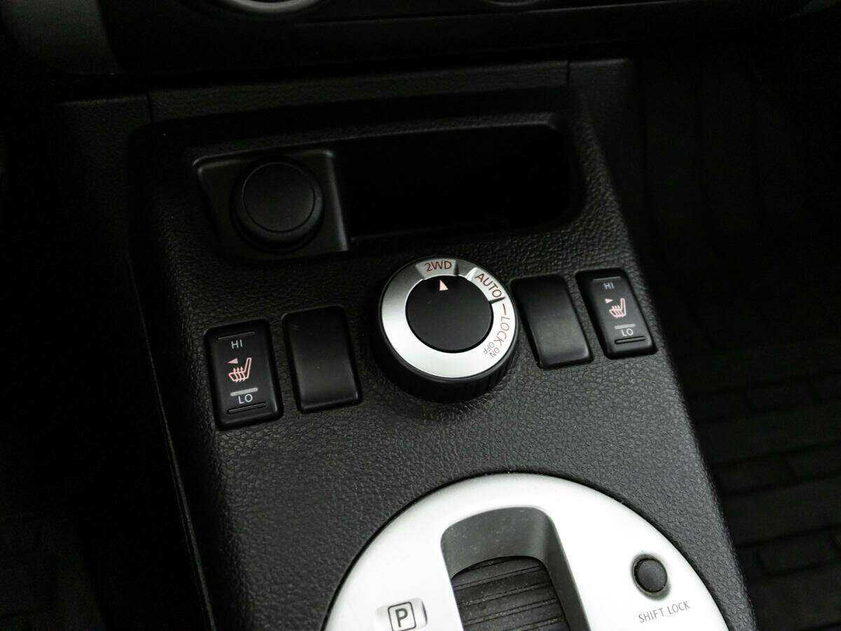 Б/У Ниссан Икс-Трейл 2013 года. Фото: #15