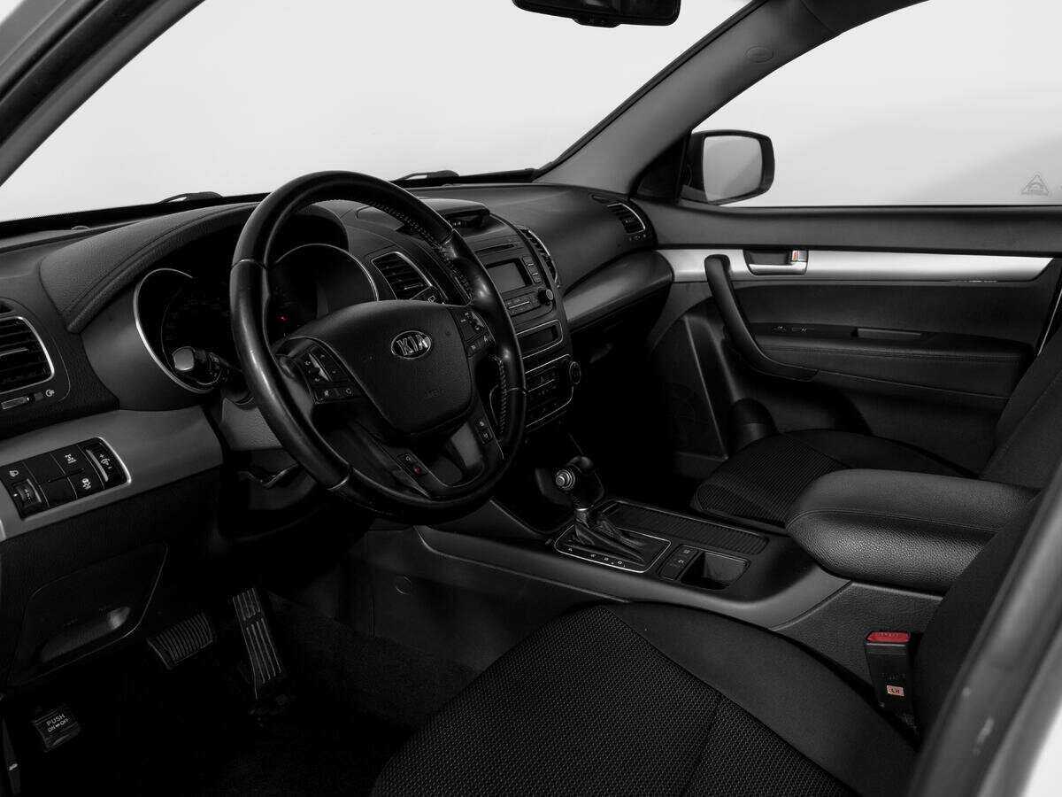 Б/У Киа Соренто 2013 года. Фото: #14