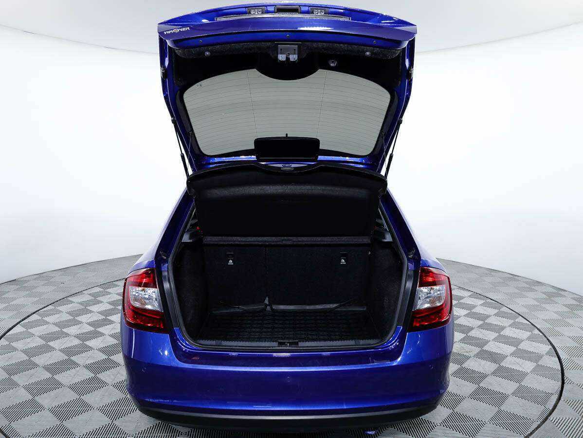 Б/У Шкода Рапид 2018 года. Фото: #20