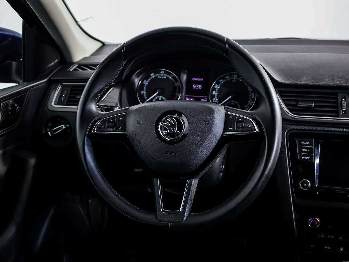 Б/У Шкода Рапид 2018 года. Фото: #9