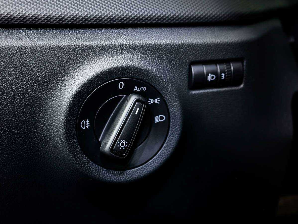 Б/У Фольксваген Поло 2022 года. Фото: #13