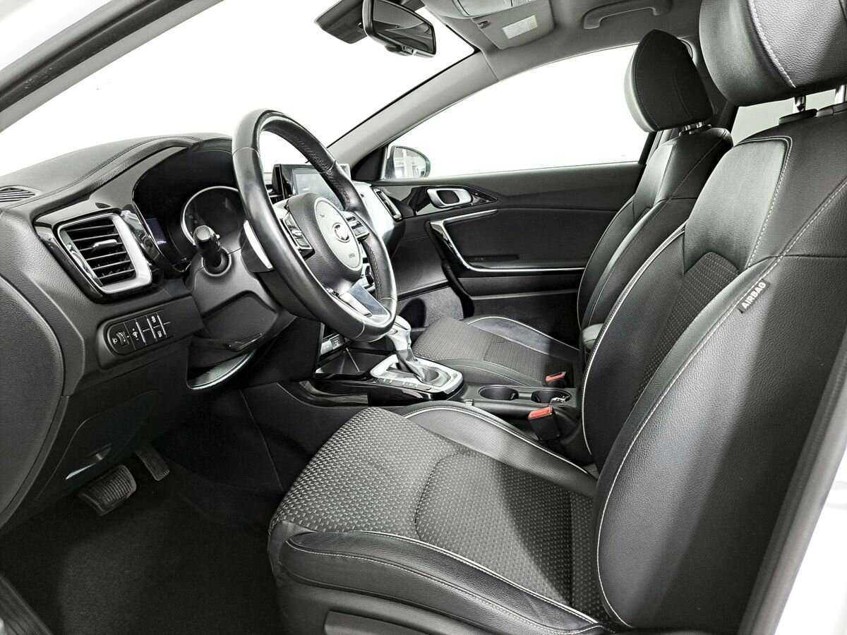 Б/У Киа Сид 2021 года. Фото: #11