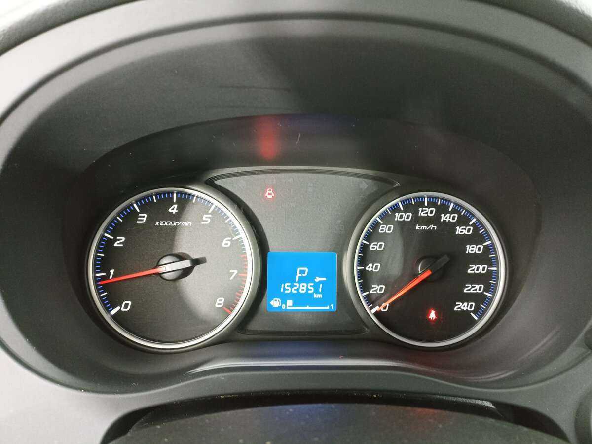 Б/У Митсубиши Оутлэндер 2014 года. Фото: #10