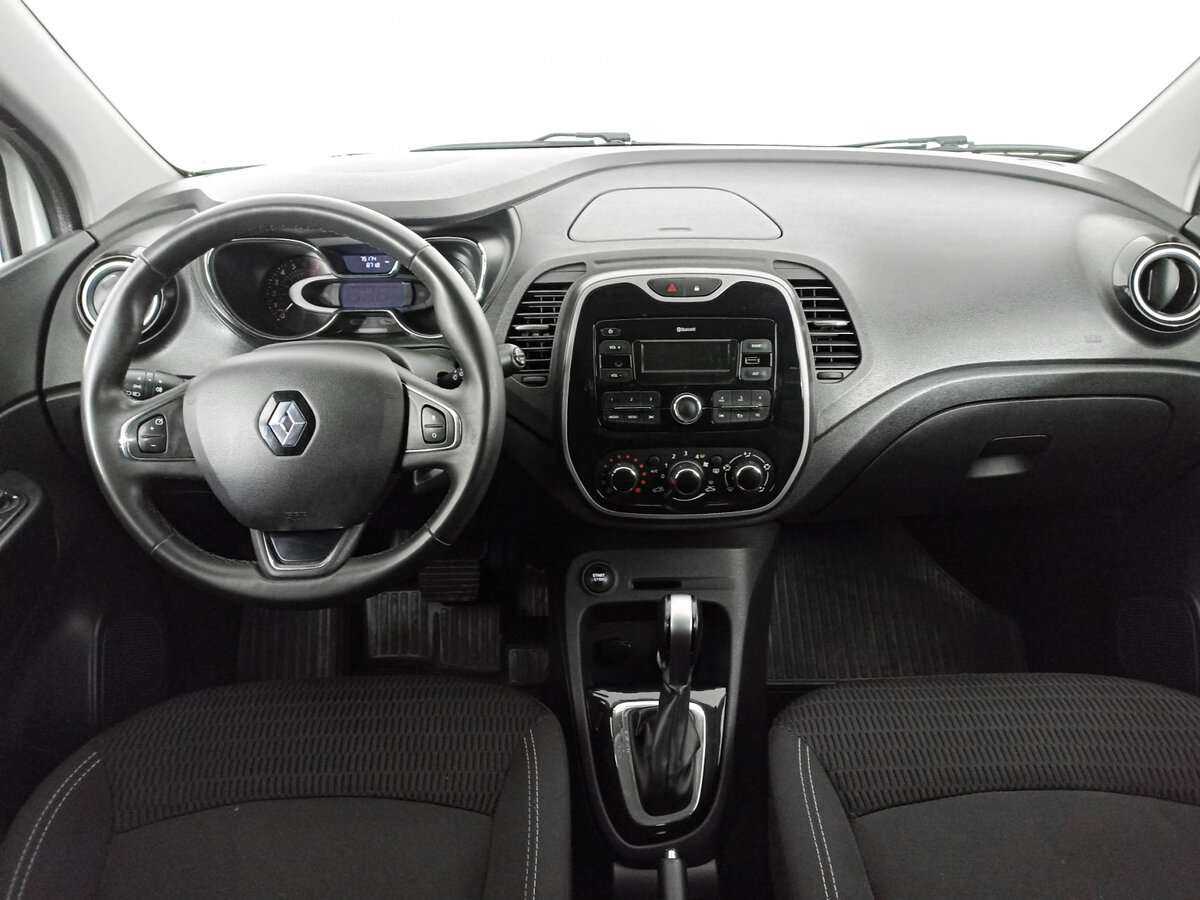 Б/У Рено Каптюр 2018 года. Фото: #11