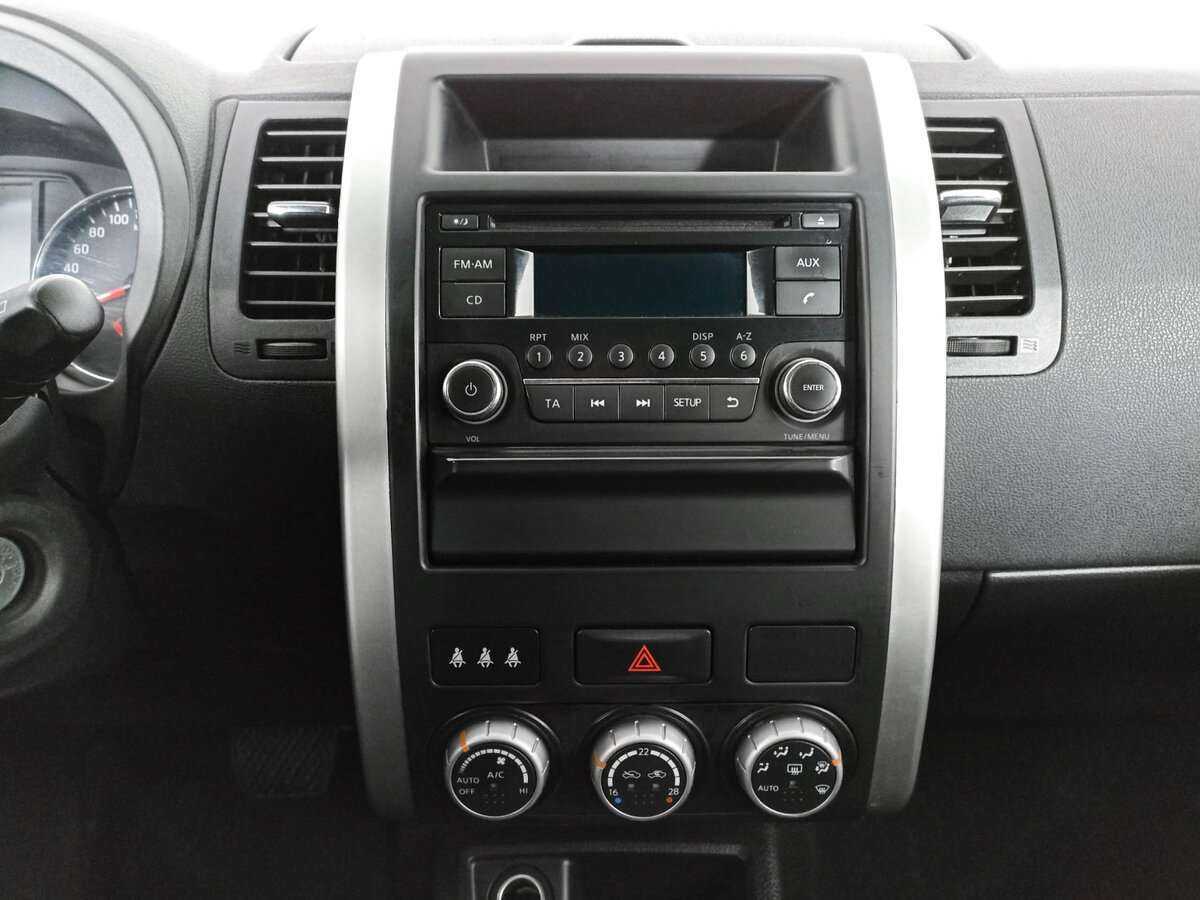 Б/У Ниссан Икс-Трейл 2013 года. Фото: #10