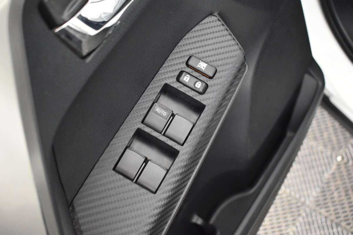 Б/У Тойота Рав4 2013 года. Фото: #7