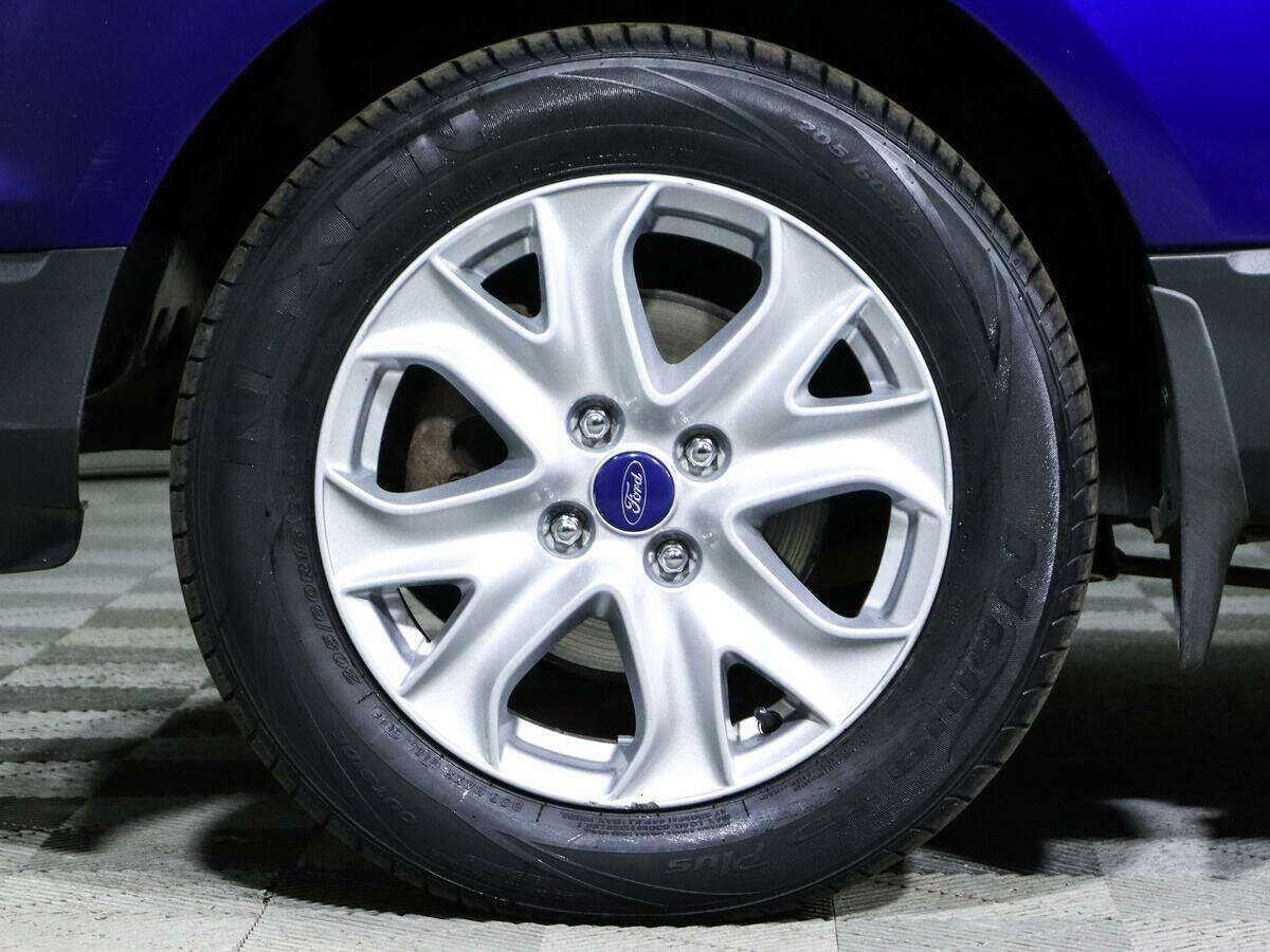 Б/У Форд ЭкоСпорт 2015 года. Фото: #15