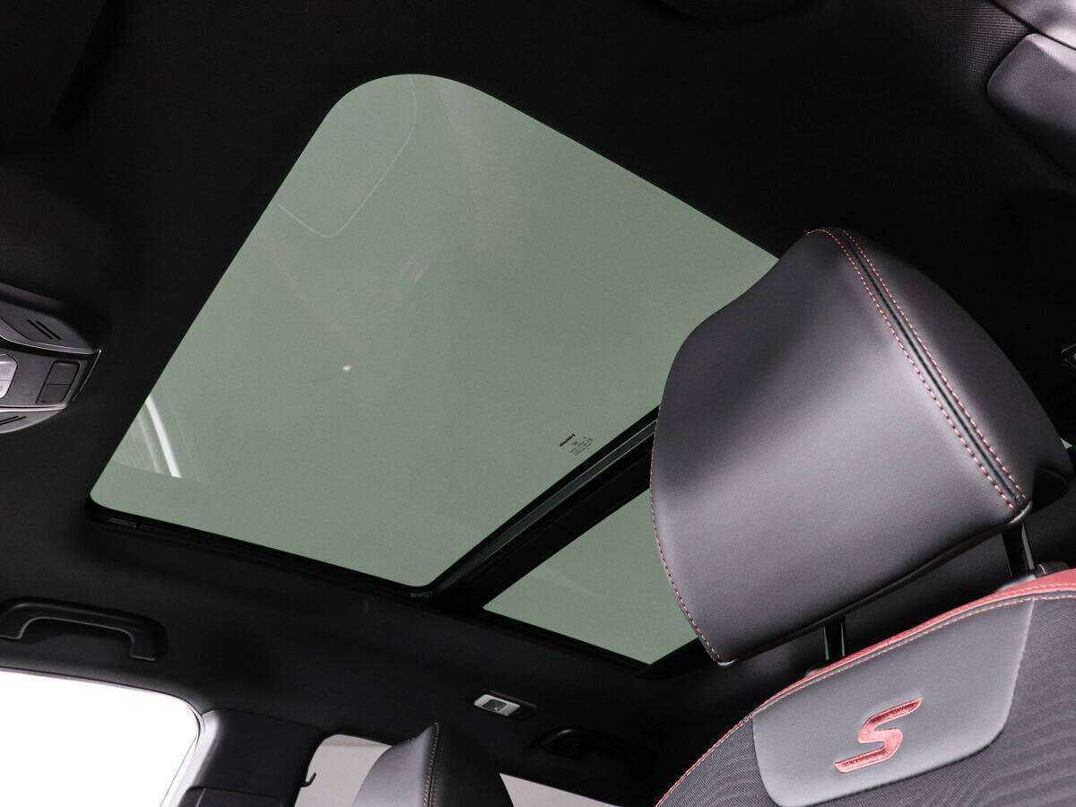 Б/У Джили Кулрэй 2020 года. Фото: #11