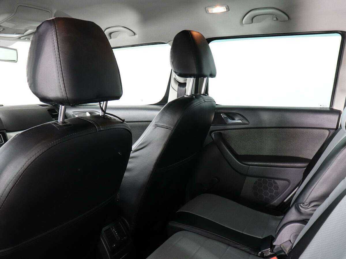 Б/У Шкода Йети 2012 года. Фото: #11