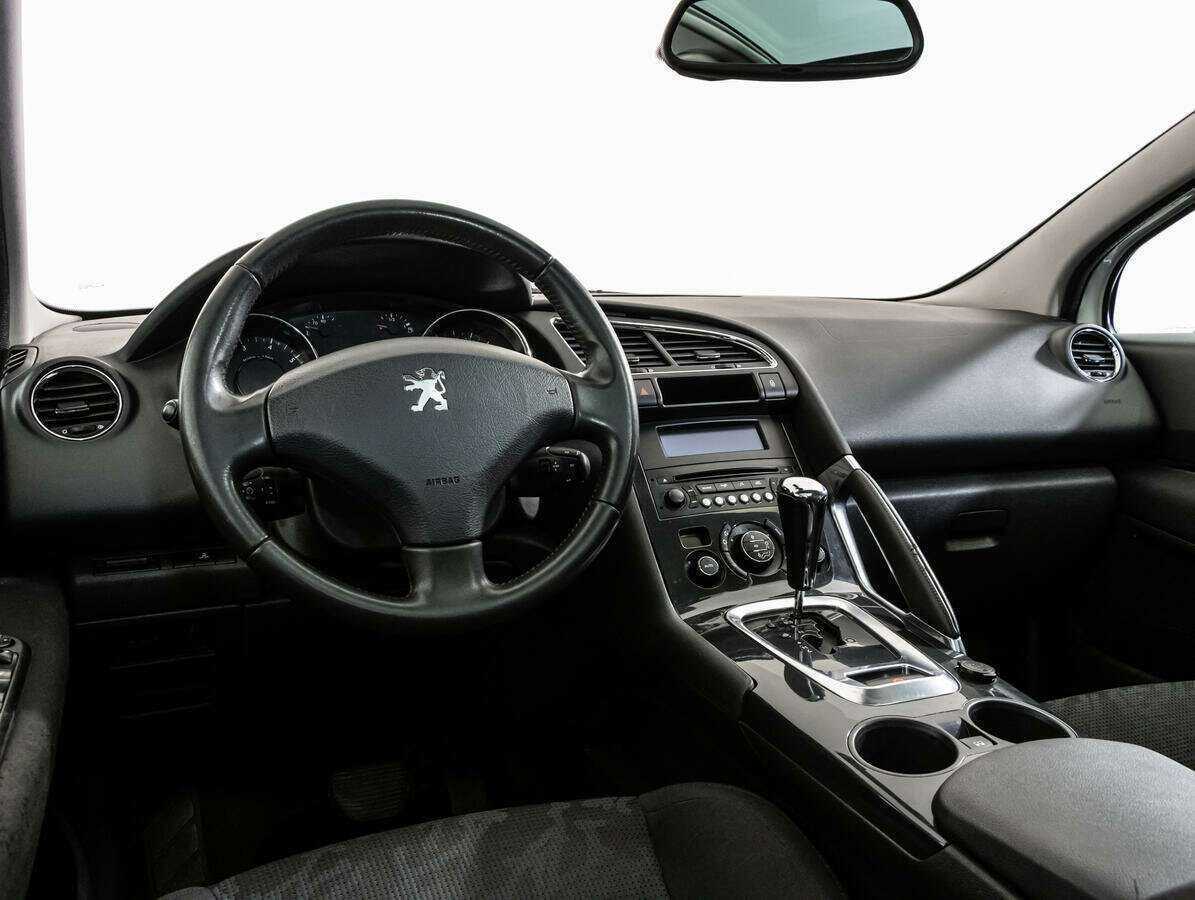 Б/У Пежо 3008 2012 года. Фото: #10