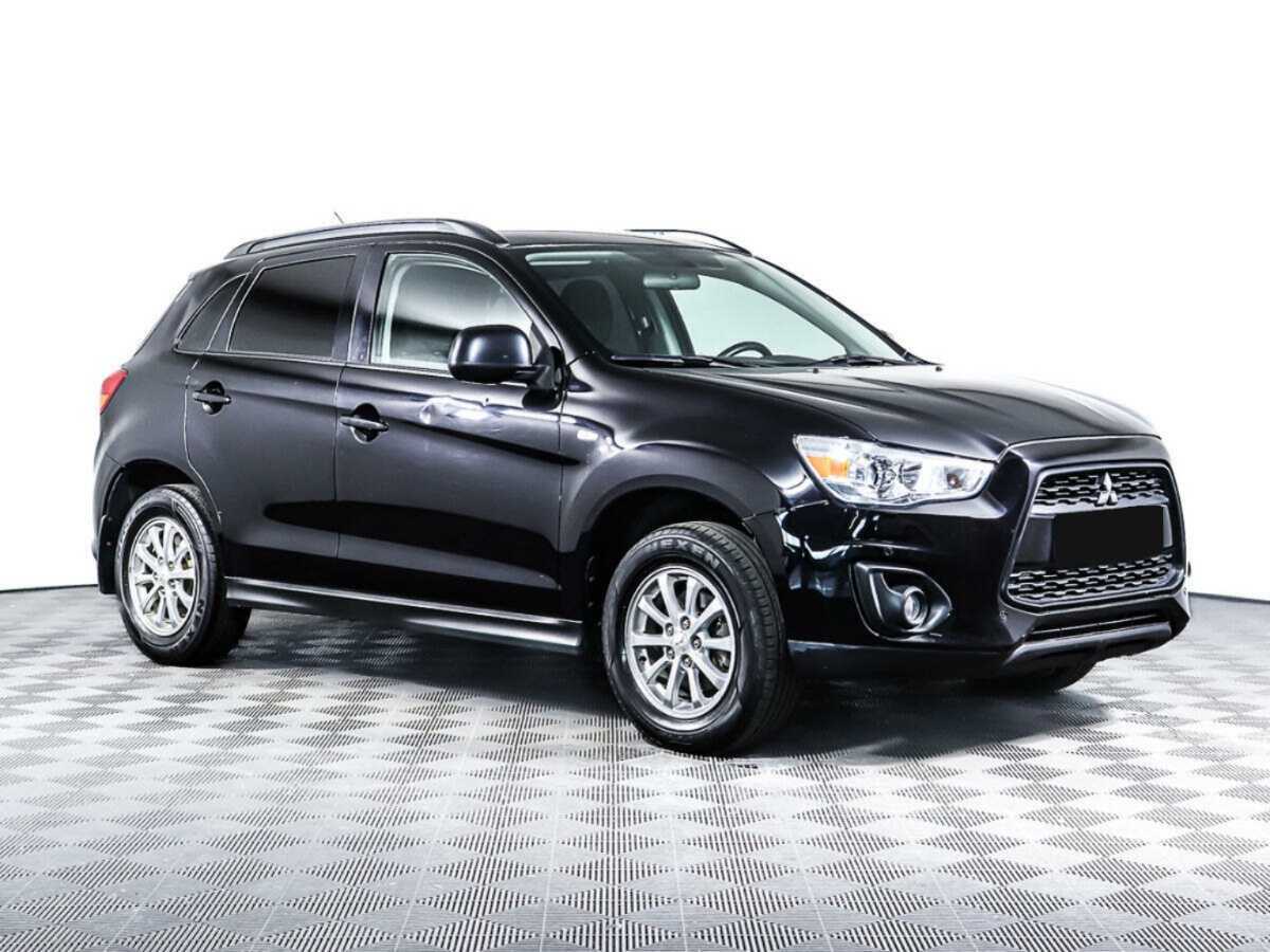 Б/У Митсубиши АС-Икс 2014 года. Фото: #2