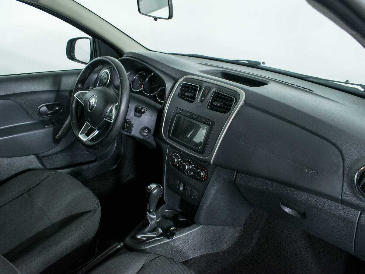 Б/У Рено Логан 2019 года. Фото: #8