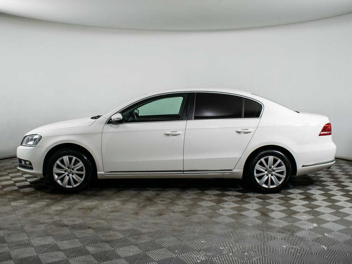 Б/У Фольксваген Пассат 2014 года. Фото: #6