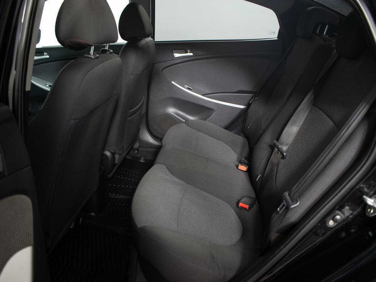 Б/У Хендай Солярис 2013 года. Фото: #9