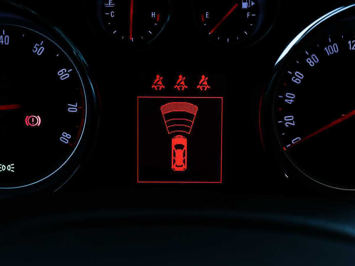 Б/У Опель Мокка 2013 года. Фото: #15