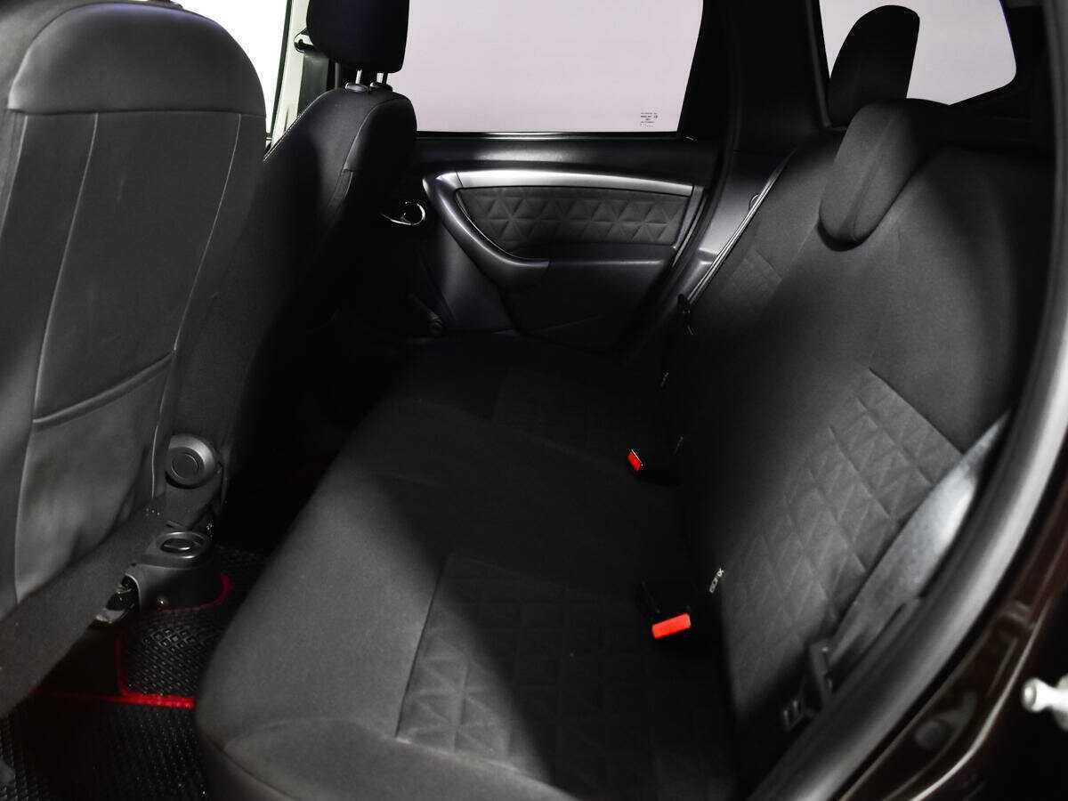 Б/У Рено Дастер 2016 года. Фото: #8