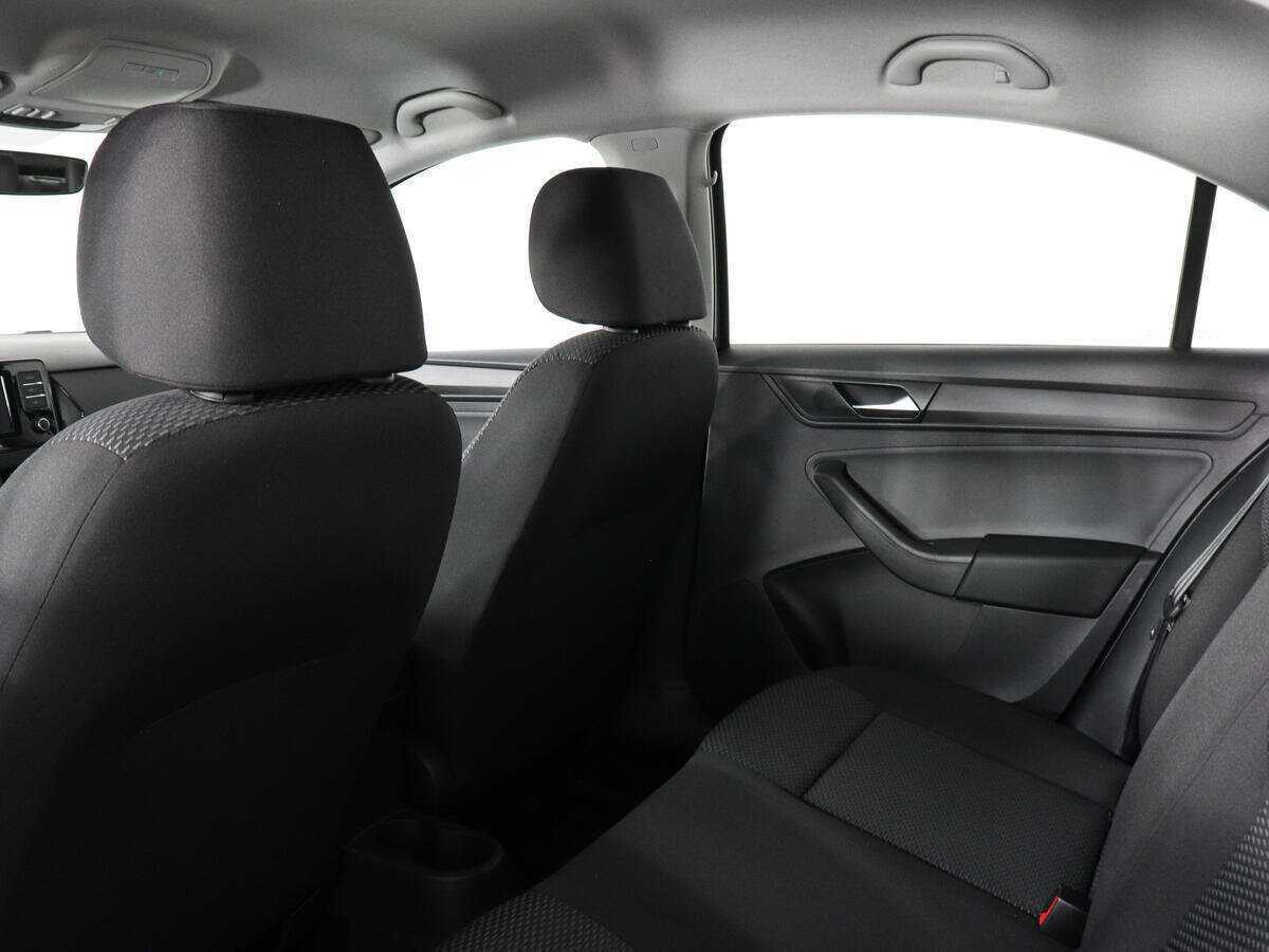 Б/У Фольксваген Поло 2021 года. Фото: #11