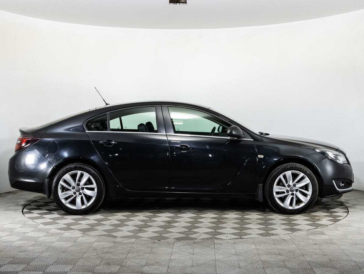 Б/У Опель Инсигния 2014 года. Фото: #3