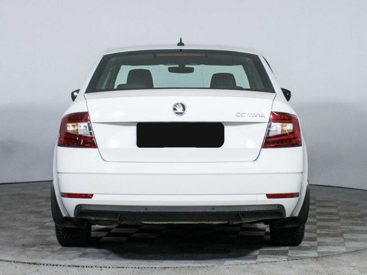 Б/У Шкода Октавия 2017 года. Фото: #5