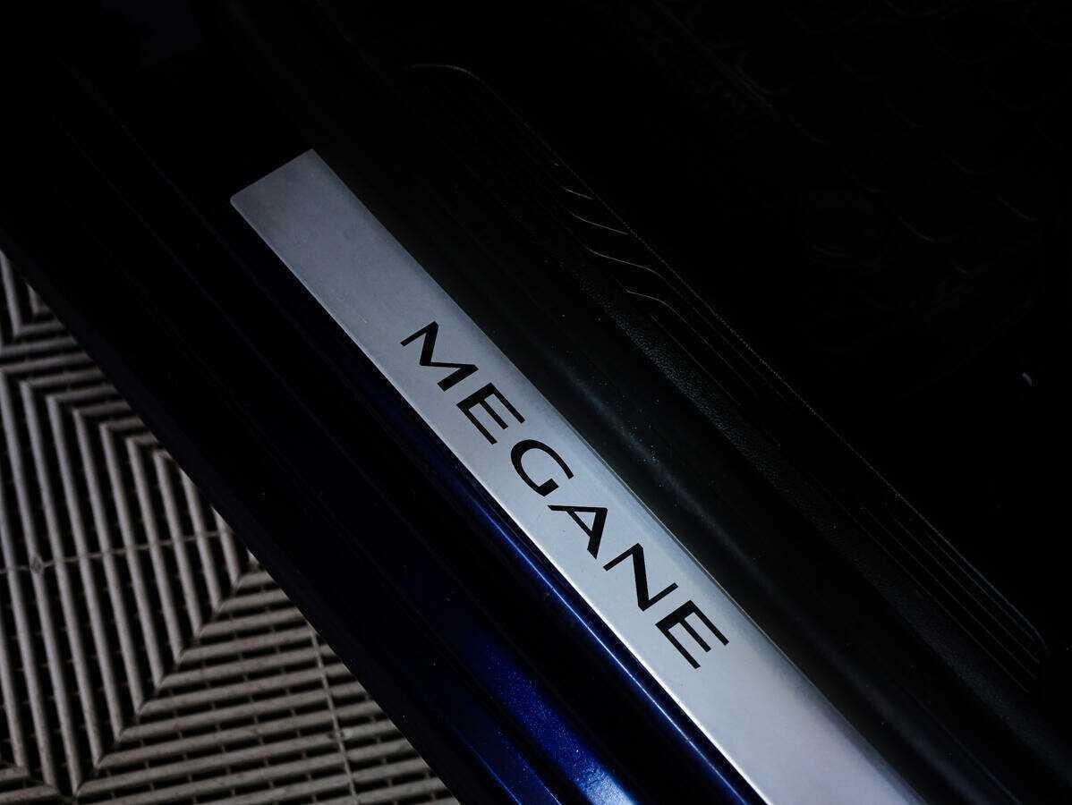 Б/У Рено Меган 2017 года. Фото: #15