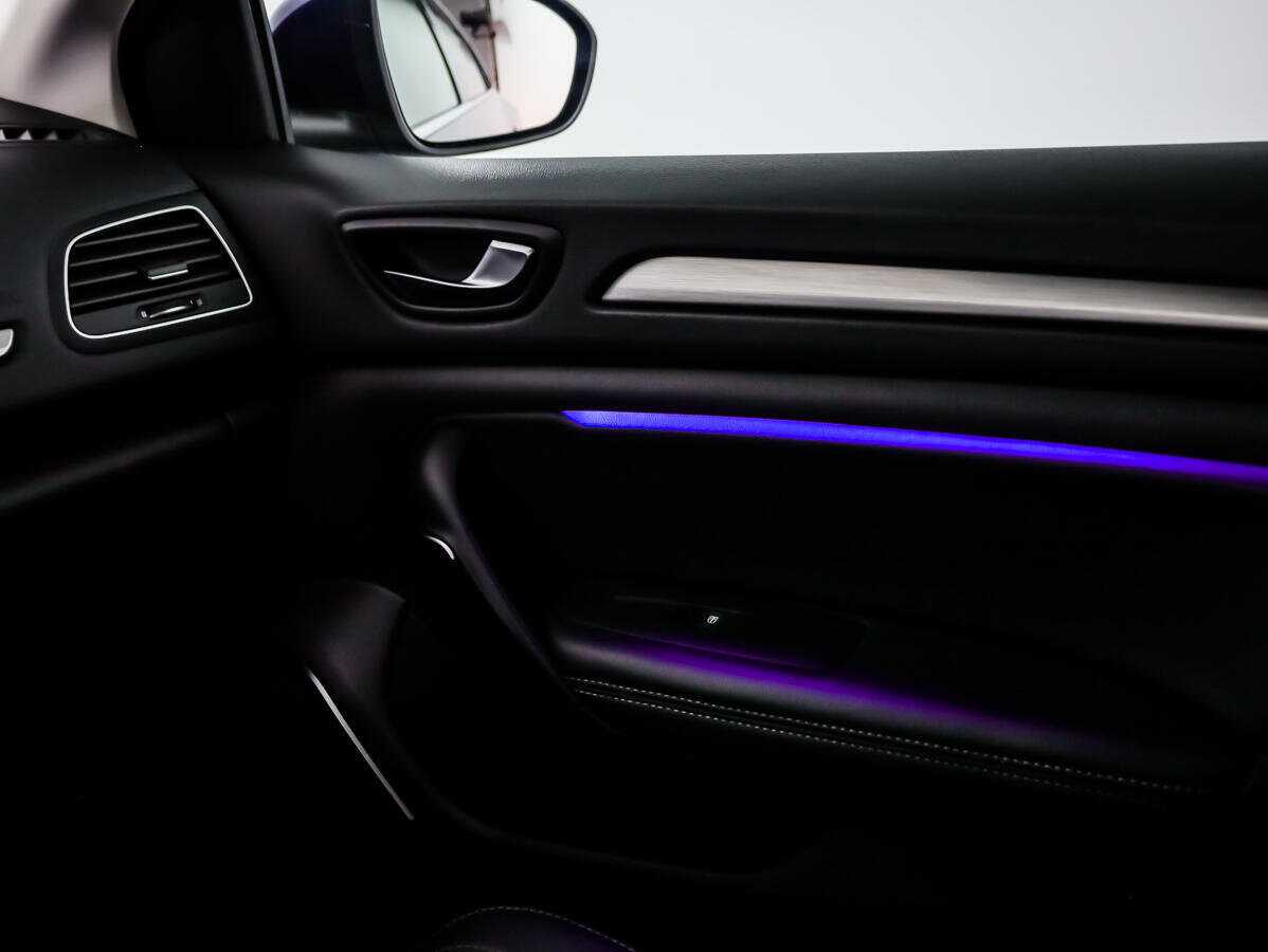 Б/У Рено Меган 2017 года. Фото: #16