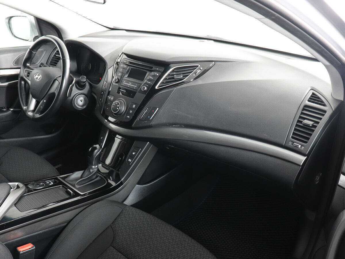 Б/У Хендай ай40 2016 года. Фото: #9