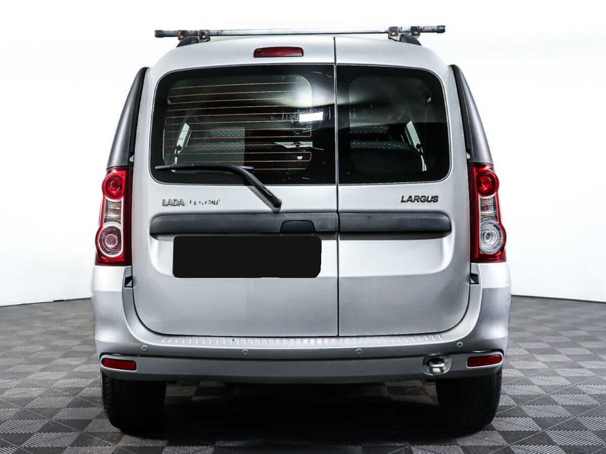 Б/У Лада (ВАЗ) Ларгус 2015 года. Фото: #5